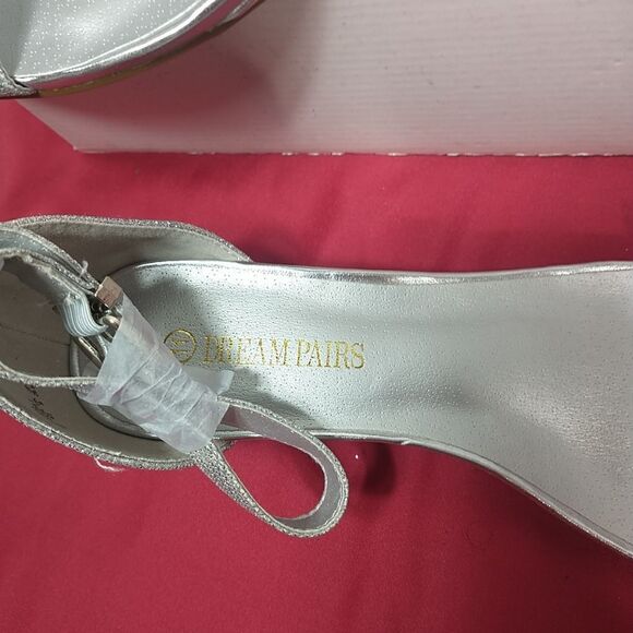 Dream Pairs Womens SZ 11 Ingrid Ankle Strap Low Wedge Silver Sandal - Picture 5 of 11